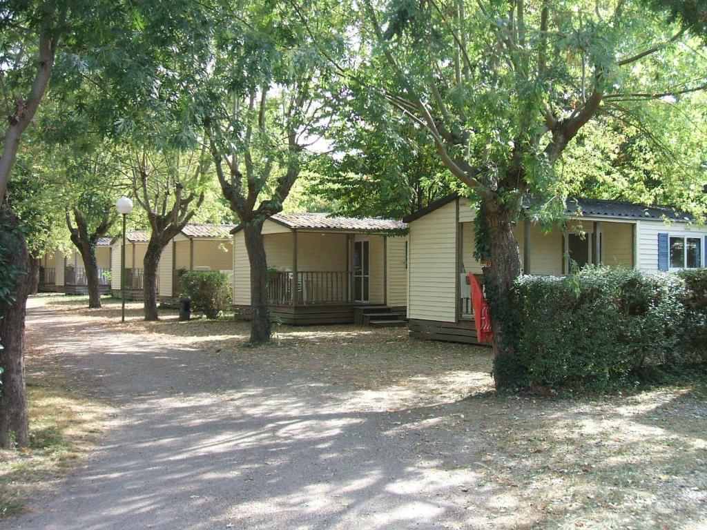Camping Parc Du Chateau D'Allot Hotel Boé Szoba fotó