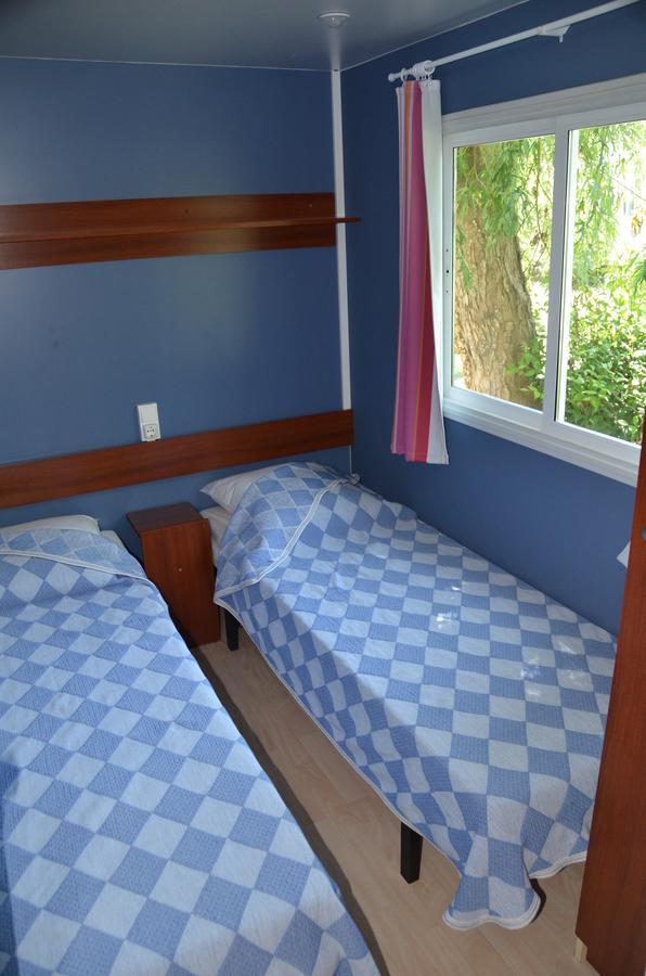 Camping Parc Du Chateau D'Allot Hotel Boé Kültér fotó
